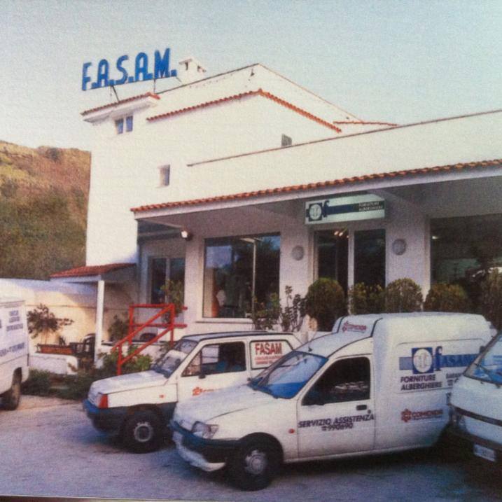 foto-esterno-negozio-fasam